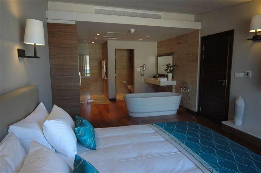 Chapmans Peak Beach Hotel Hout Bay Exterior foto