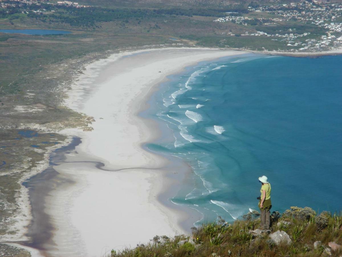 Chapmans Peak Beach Hotel Hout Bay Exterior foto